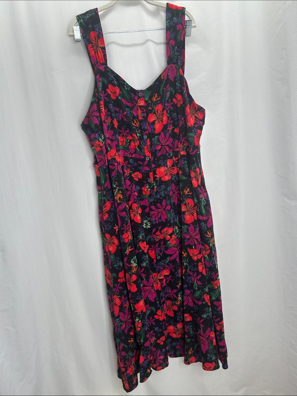 Ava & Viv Black Midi Dress with Red & Pink Floral Print